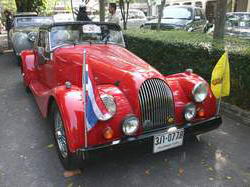 Hua Hin Vintage Car Parade 2008